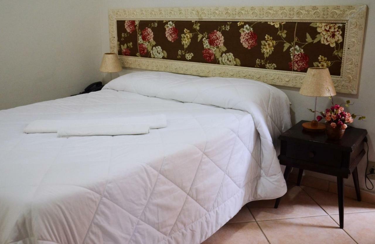Hotel Santa Amalia Vassouras Extérieur photo
