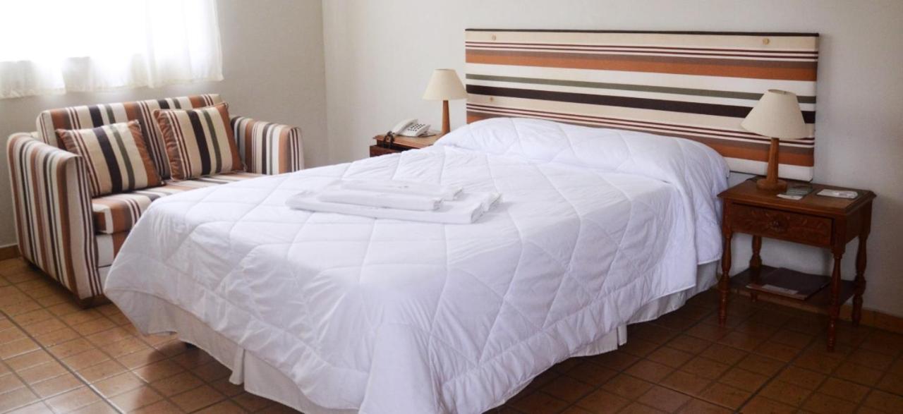 Hotel Santa Amalia Vassouras Extérieur photo